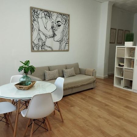 Apartamento Turistico Leo Baena Exteriör bild