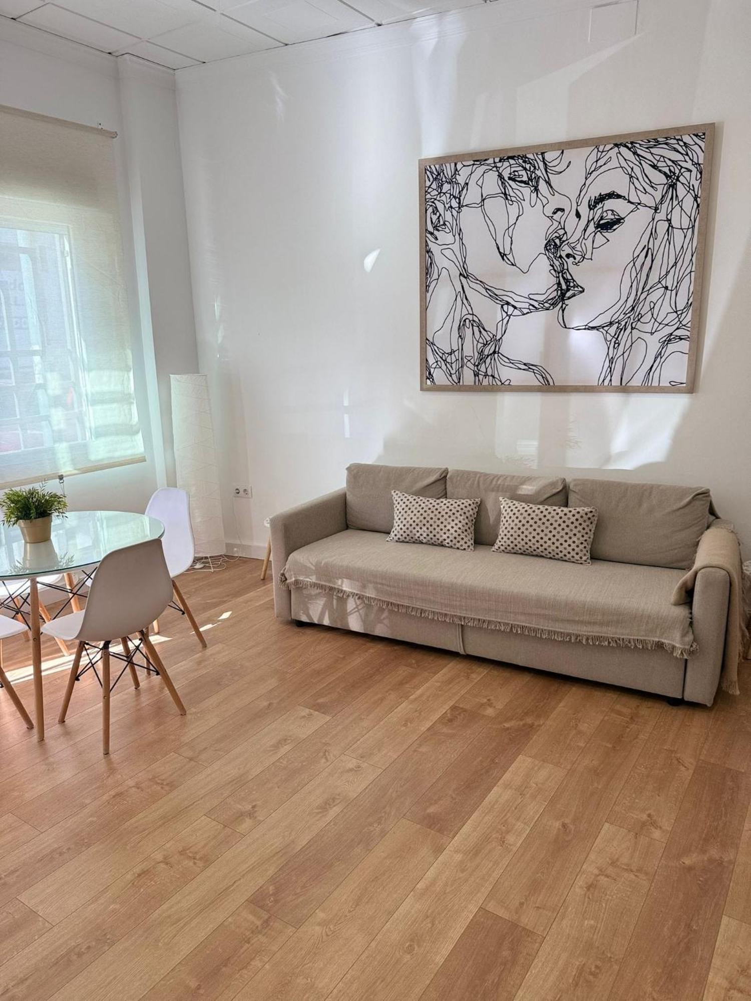 Apartamento Turistico Leo Baena Exteriör bild